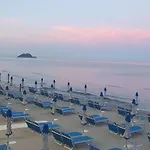 Stella Del Mare - A Pochi Passi Dalla Alassio