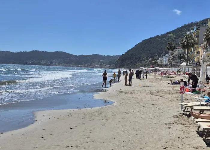 Stella Del Mare - A Pochi Passi Dalla * Alassio